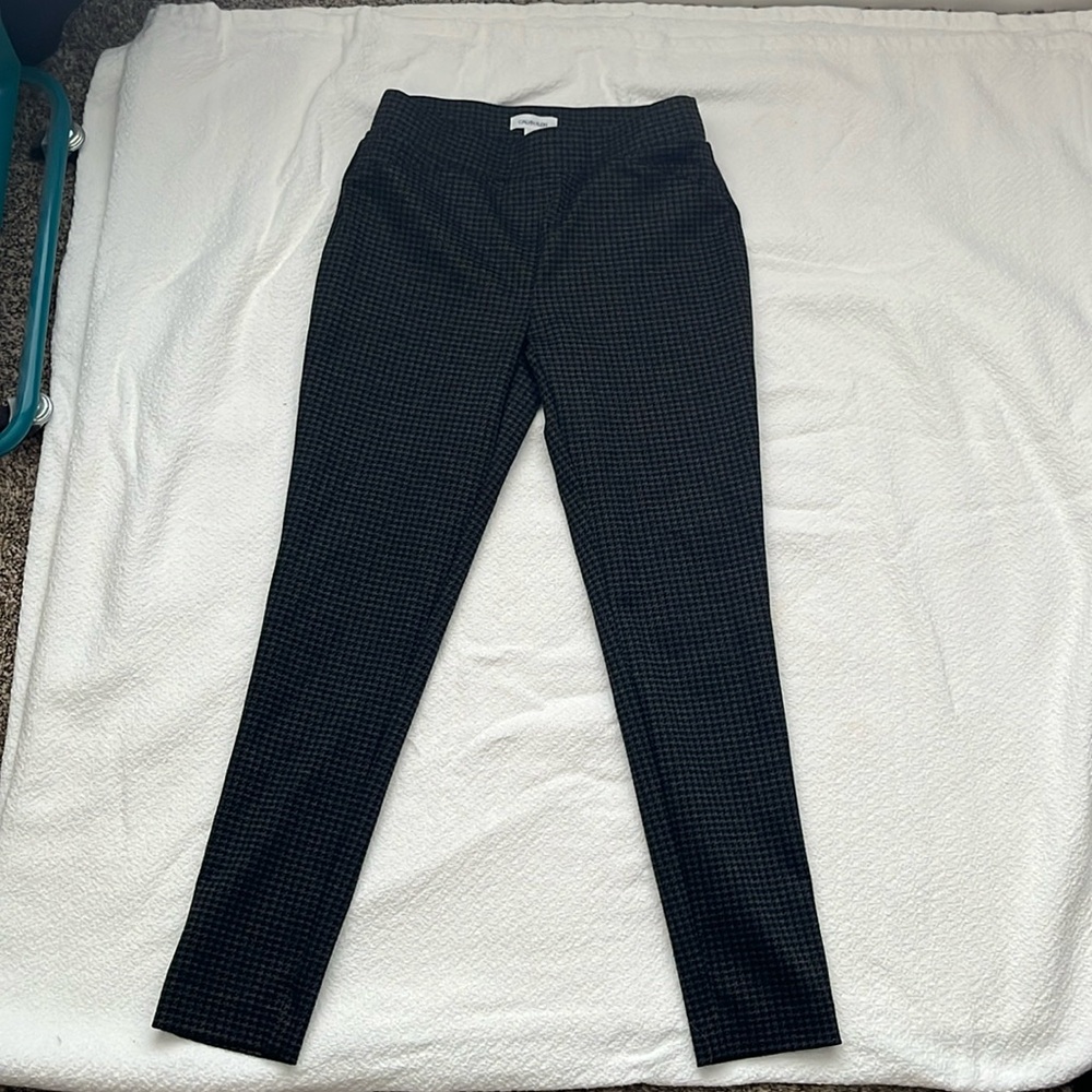 Calvin Klein grey and black houndstooth pants